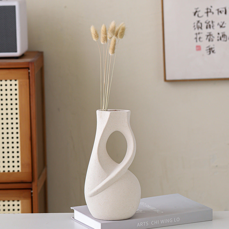 nordic hollow 3D vase