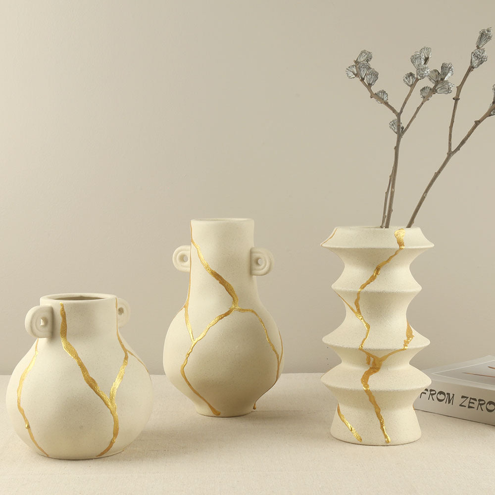 ceramics golden pattern Vase