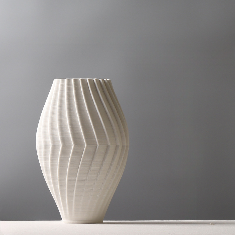 Scale Stratum 3D Vase