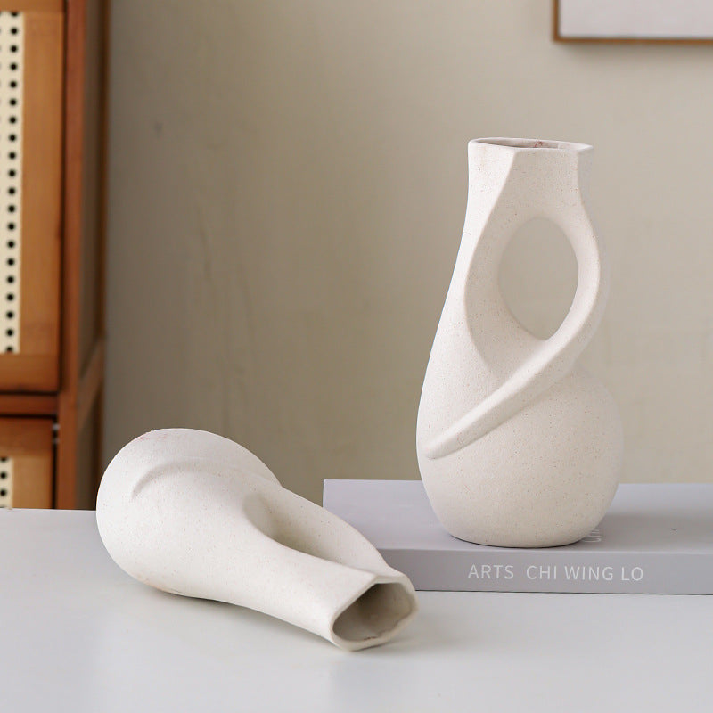 nordic hollow 3D vase
