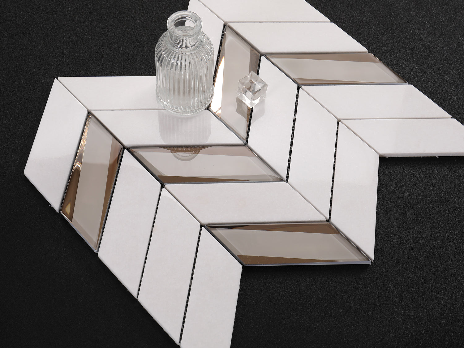 White Marble Mixed with silver Mirror Glass Accent Chevron Backsplashes Wall Tiles(13.5x10.7 inch)DP5927