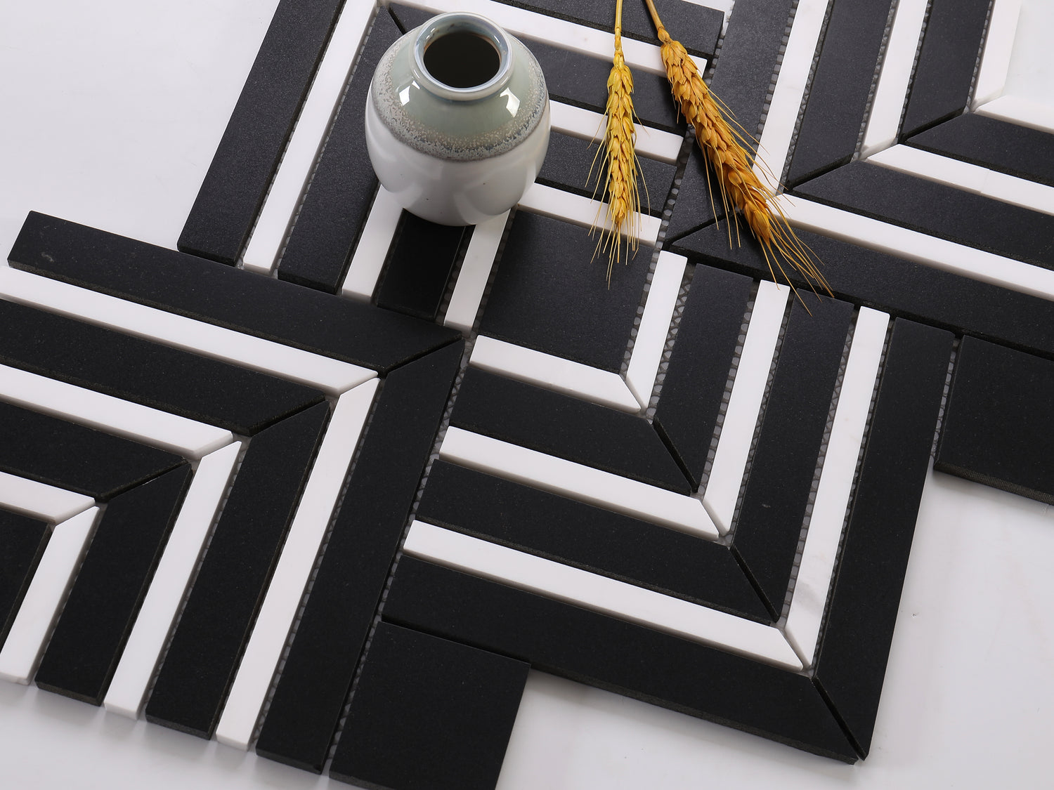 Black & White Marble Backsplash Mosaic Floor and Wall Tiles (12x12 inch) DP8963