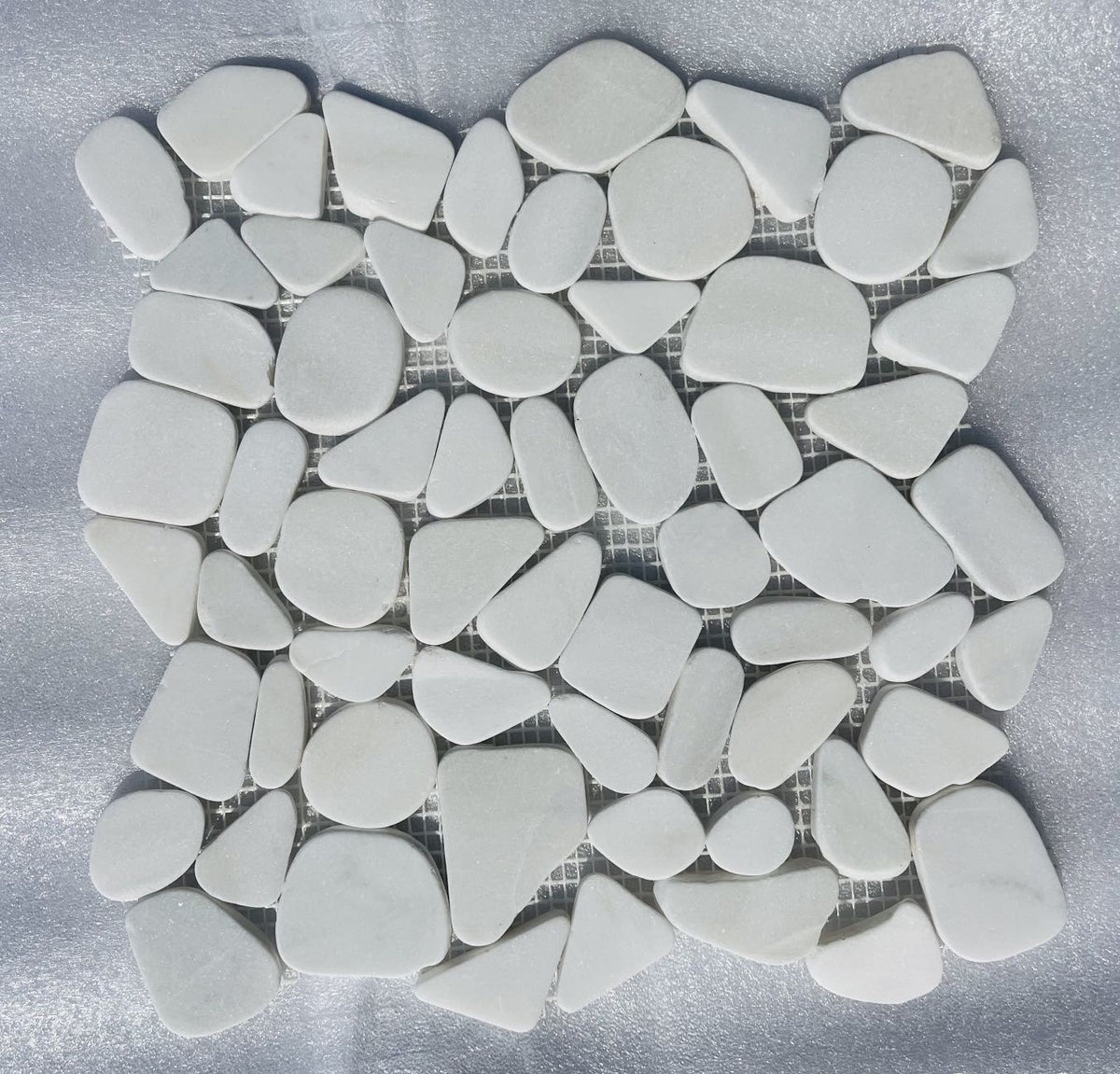 SNOWWHITE NATURAL RIVER STONE Marble Backsplash Mosaic Floor and Wall tile  (12x12 inch) MG642