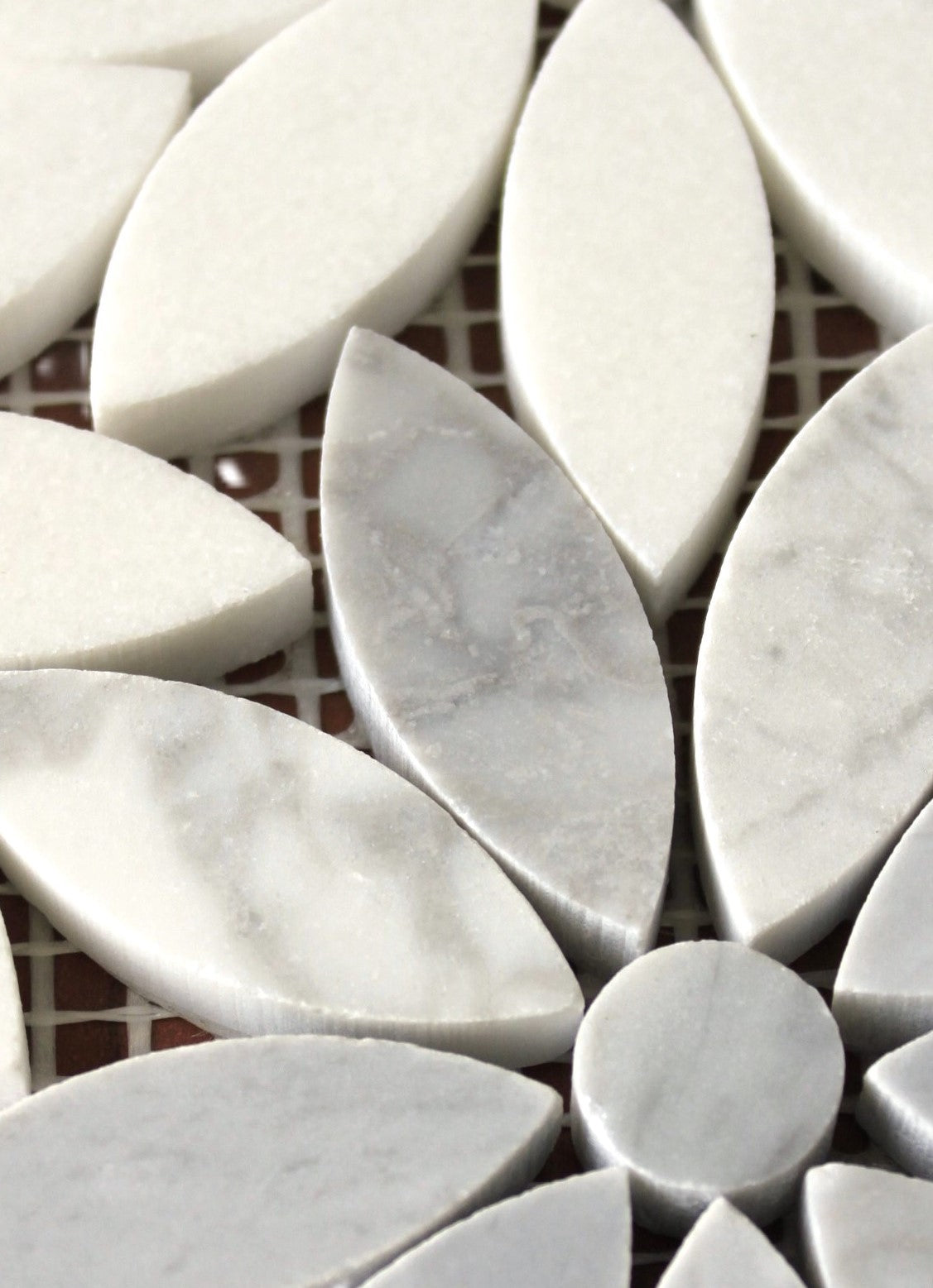 Artistic Floral White and Grey Marble Backsplash Mosaic Floor and Wall Tiles (9.5x11 inch) DP8681