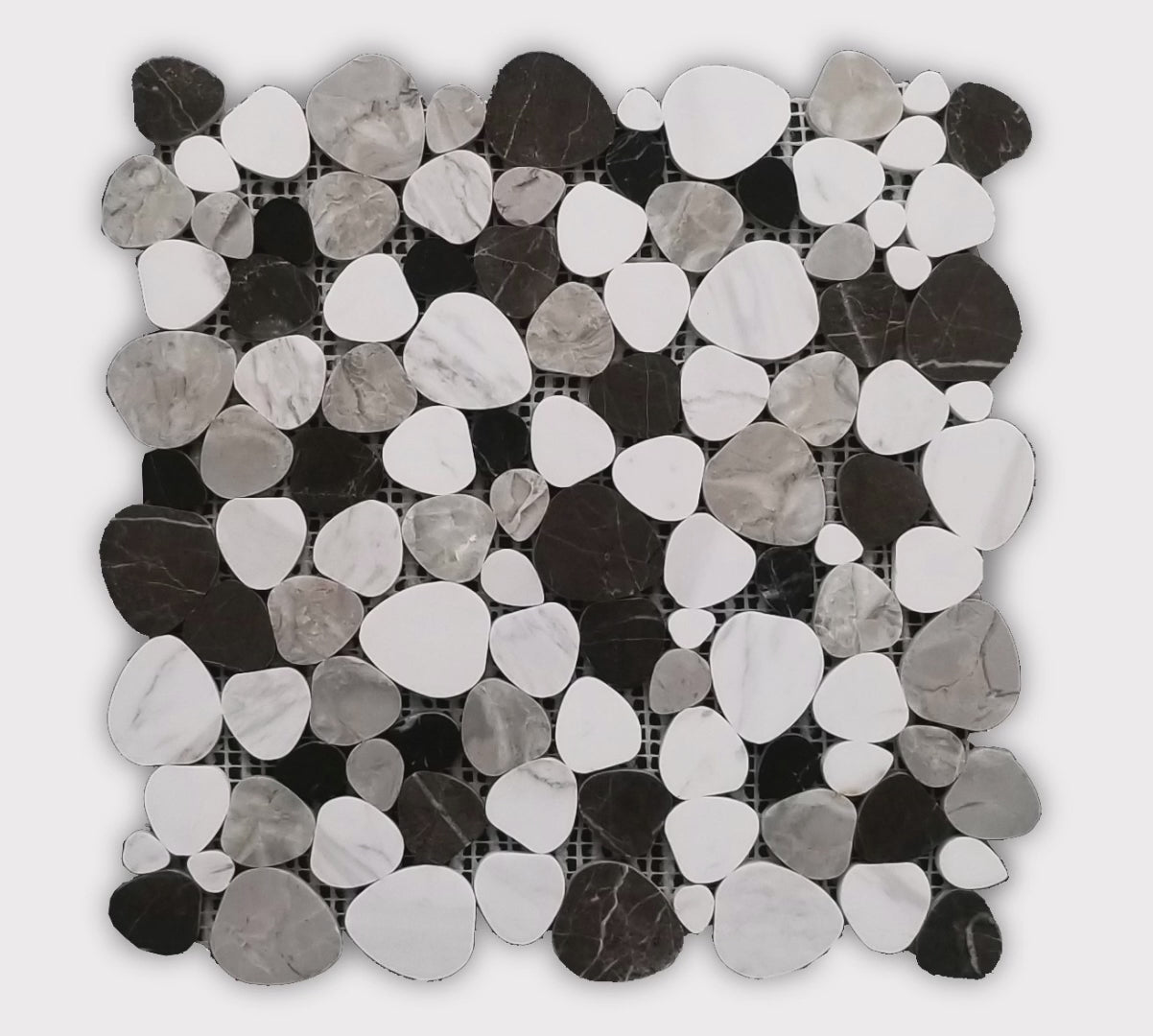 White Black and Grey Marble Pebble Stone Backsplashes Wall Tiles ( 12x12 inch) DP8648