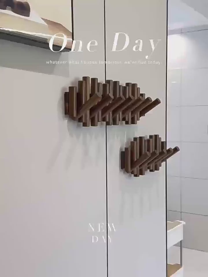 Piano Key Wall Hanger – Modern Wooden Coat Rack